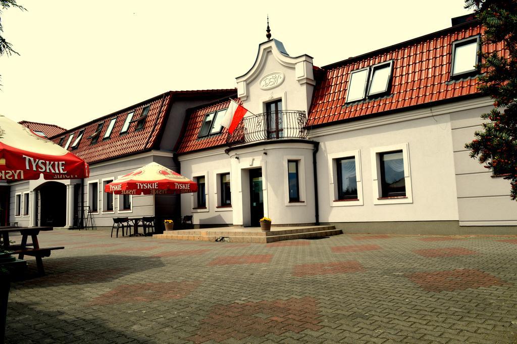 Hotel Wielkopolanka Środa Wielkopolska Exterior foto